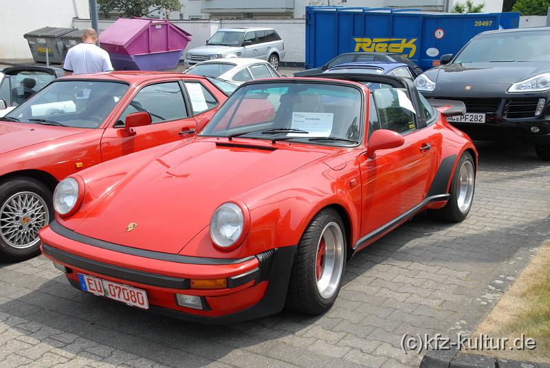 Porsche Zentrum Aachen 9179.JPG
